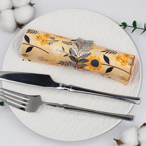 2-Ply 1/4 piega naturale personalizzabile all'ingrosso fiore di girasole modello tovagliolo per gli ospiti uso all'aperto o in Hotel - Product Image 4