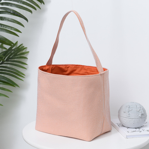 Sac fourre-tout en toile en gros, paniers décoratifs de Pâques, seau de chasse aux œufs pour enfants, panier de Pâques en tissu monogramme en seersucker pour adolescents - Product Image 6