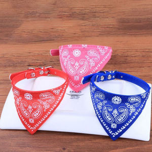 Warna-warni eksotis cetak Totem anjing Bandana kerah ramah lingkungan PU poliester lampu logam syal dekorasi Modern tersedia - Product Image 3