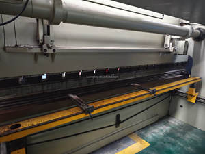 125 tonnes 4000mm tôle <span class=keywords><strong>plieuse</strong></span> <span class=keywords><strong>presse</strong></span> <span class=keywords><strong>plieuse</strong></span> utilisée <span class=keywords><strong>presse</strong></span> <span class=keywords><strong>plieuse</strong></span> hydraulique <span class=keywords><strong>prix</strong></span> de la machine - Product Image 4