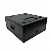 Boîtier de transport OEM 4U empilable tout noir pour montage en rack avec 4 pieds/roches en caoutchouc et portes coulissantes supérieures sans verrous d'interverrouillage