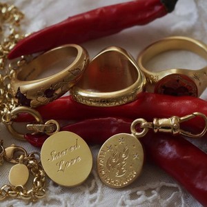 18K chapado <span class=keywords><strong>en</strong></span> oro de acero inoxidable flor amor colgante collar perla circón Luz de lujo para mujeres fiesta de verano - Product Image 2