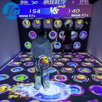 Le plus récent jeu de projecteur de sol interactif magique 3D jeu de saut interactif de sphère rebondissante colorée pour parc d'attractions
