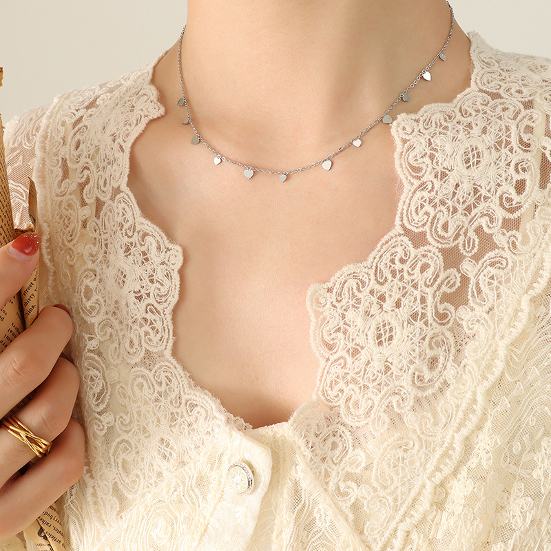 necklace ancient roman