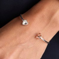 Bracelet manchette flexible géométrique ZSZL en acier inoxydable plaqué or 18 carats avec pierre naturelle classique, ruban rose de sensibilisation au cancer du sein