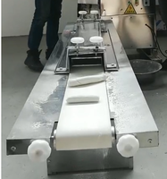 Machine à façonner les baguettes, machine à étirer la pâte, machine à façonner le pain français