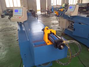 Dobladora de Tubos CNC Hidráulica - Equipo de Doblado de Tubos Multiindustrial <span class=keywords><strong>para</strong></span> Construcción Naval/Calderas/Piezas de Automóviles - Product Image 4