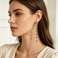 Boucles d'oreilles européennes et américaines en acier inoxydable avec pampilles colorées et zirconias, design luxueux et original pour femmes