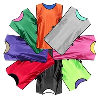 Vestes d'entraînement de football réversibles en maille respirante, gilets de match à séchage rapide en polyester, personnalisables avec logo pour les sports d'équipe - Vente en gros