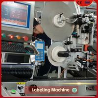 Machine d'étiquetage de haute précision / Étiqueteuse certifiée GMP pour flacons de perfusion avec service après-vente fiable