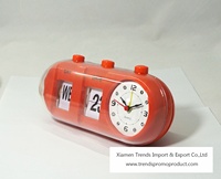 Jam Alarm Elektronik Silinder Kapsul Retro Kecil dengan Tampilan Kalender Tanggal/Hari, Tampilan Jarum, dan Fungsi Pembalik Halaman