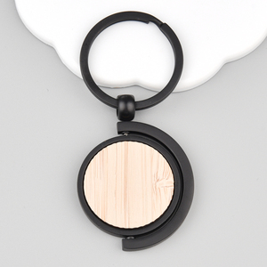 Luxury Designer Cartoon Blank Metal Wooden Solar Keychain Natural Bamboo Rectangle Pattern Round Shaped Car Key Holder in Stock