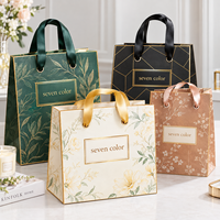 Sacs shopping en papier de luxe imprimés sur mesure avec poignées en corde, sacs d'emballage cadeau pour boutique, bijouterie et usage commercial