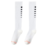 Nouveau modèle de chaussettes de compression antidérapantes et anti-humidité pour le fitness, la course, le yoga et le football, vente en gros