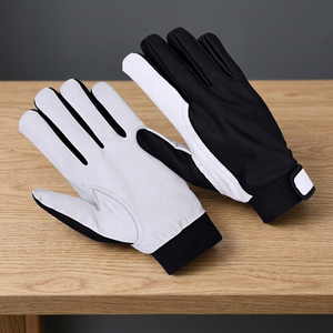 Gants de sécurité JNA GROUP blancs et noirs en polyester, avec bouts de doigts antidérapants, poignet élastique, 11 oz, 10 pouces, usage général, niveau d'impact - Product Image 3