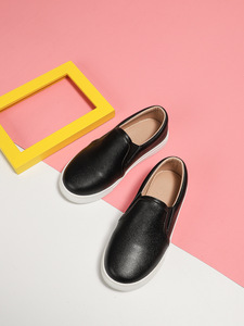 Custom Simple Flat-soled Casual Leather <b>Shoes</b> Boys and Girls New Casual <b>Soft</b>-soled Children Loafer <b>Shoes</b> - Product Image 2