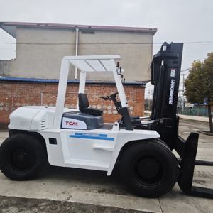Used TCM FD80 Diesel Forklift Truck Hydraulic <b>Side</b> Shifter Two Stage Mast 5-10Ton CE Certified Isuzu Engine Solid Tires Seated - Product Image 6