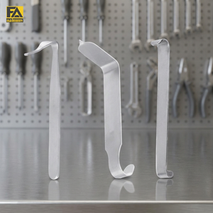 FRITCH RETRACTOR (2,75x2mm) Retractor de retención automático Hecho fuerte y esterilización Retractor quirúrgico Instrumentos para médicos - Product Image 3
