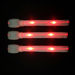 Pulsera LED Luminosa <span class=keywords><strong>para</strong></span> Conciertos, Moderna, <span class=keywords><strong>para</strong></span> Festivales de <span class=keywords><strong>Música</strong></span>, con 15 Colores Intermitentes, 800m, Control Remoto de 433MHz, <span class=keywords><strong>para</strong></span> Ramadán - Product Image 1