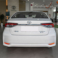 Подержанный седан Toyota Corolla 2025 года, 1.8 л, гибрид, E-CVT, левый руль, с системой безопасности Toyota Safety Sense
