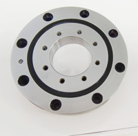 RU28 XRU1008 CRBD1008 CRBF108AT Cage en nylon à une rangée à grande vitesse Structure conique de roulement à rouleaux croisés Application industrielle P6