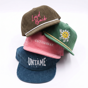 Gorra de Pana Personalizada OEM de 5 Paneles con Logotipo Bordado, Gorra Snapback sin Estructura con Cierre de Cuerda - Product Image 1