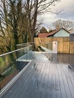 Rahmenlose Glas balustraden Handläufe mit Aluminium-U-Kanal größen Profil aus extrudiertem Aluminium für Treppen geländer mit Balkon deck