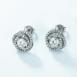 Joyería de Diamantes de Moissanita GRA a Precio de Mayoreo, Hipoalergénica, Plata 925, Aretes de <span class=keywords><strong>Halo</strong></span> Redondos, Joyería <span class=keywords><strong>Destiny</strong></span> - Product Image 3