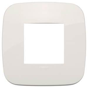 Plaque murale Vimar Ivory carrée de 9,5 cm pour interrupteurs - Product Image 1