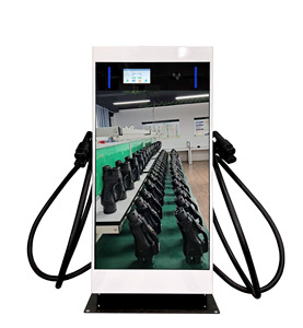 Estación de Carga para Vehículos CCS2 de Suelo, Ultra Rápida, Fuera de la Red, con Pantalla Publicitaria y Gestión de Cables, de 40kW a 80kW - Product Image 1
