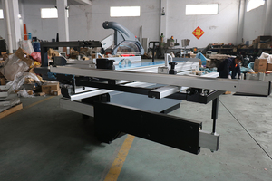 Chine Double scie scie à panneaux Machine semi-automatique outil de travail du bois de haute précision pour les ateliers de réparation de machines - Product Image 5