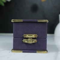 Boîte à bijoux de luxe, boîte de présentation de bijoux en velours avec logo personnalisé, boîte cadeau vintage, fabricant OEM ODM