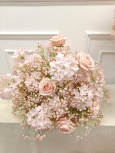 การจัดดอกไม้ประดิษฐ์สีชมพูทรงกลมสำหรับตกแต่งหน้าต่างคริสต์มาส ผ้าดอกไม้สำหรับงานแต่งงาน ของตกแต่งกลางโต๊ะ - Product Image 6