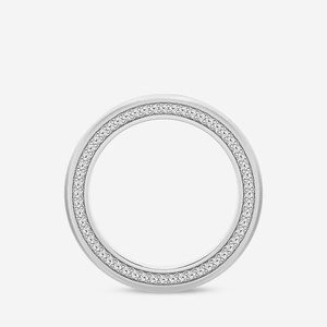 Anillo de Eternidad de Oro Blanco de 14K con Diamante Cultivado en Laboratorio de 1 Quilate, Corte Redondo, Borde Biselado de 7mm, Acabado Satinado, Anillo de 4mm - Product Image 4