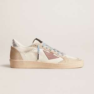 Chaussures de marche épaisses à prix réduit, baskets de skate tendance avec garniture dorée, chaussures de créateur avec doublure en duvet de canard doux - Product Image 2