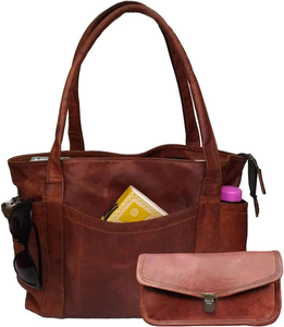 Bolso de Cuero para Mujer de Gran Capacidad, Hecho a Mano con Cuero 100% Genuino, con Correa Resistente y Fácil Acceso Frontal - Product Image 4