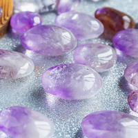 Vente en gros de bijoux Ying Lai YL-884, améthyste polie de haute qualité, cristal de diamant, art populaire, cristaux de guérison pour la paume de la main, art