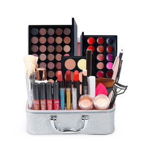 Kit de Maquillaje Todo en Uno, Set de Cosméticos con Sombra de Ojos, Lápiz Labial, Corrector, Base, Brochas y Estuche para Salón de Belleza - Product Image 3