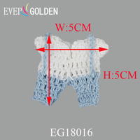 EG18106 5X5CM Handgefertigte Mini-Strickstrampler 100% Baumwolle Elegantes Babyparty-Halloween-Geschenk zur Ankündigung des Babynamens