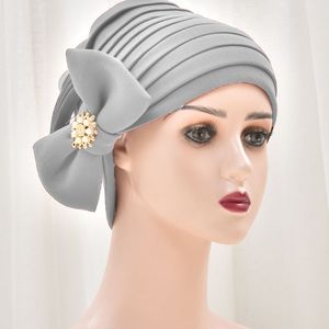Turbante Musulmán de Lujo Personalizado en Varios Colores para Mujer, Tela Suave con Pliegues y Broche Decorativo, Pañuelo para la Cabeza Modesto, Dubái 2026 - Product Image 3