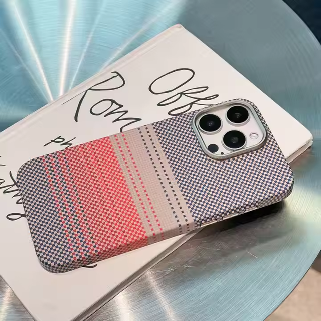 Luxury Metal Lens Pixel Texture Phone Case for iPhone 16 Pro 15 14 13 Frosted Wireless Charging Hard PC Cover