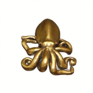 Figura de Pulpo de Latón Hecha a Mano, Escultura de Animal Marino en Estilo Tradicional Antiguo para Decoración de Escritorio, Regalo Coleccionable - Product Image 5