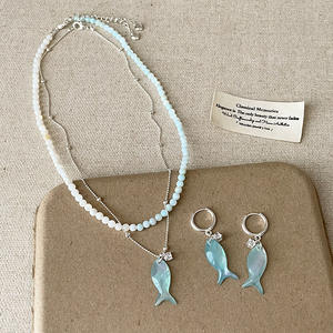 Blue Shell Small Fish Pendant Necklace Female Niche Design Fashionable Temperament <b>Neck</b> <b>Chain</b> Clavicle <b>Chain</b> - Product Image 4