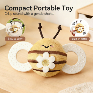 Hochet Miroir Abeille en Peluche avec <span class=keywords><strong>Anneau</strong></span> en Silicone Souple et Poignées, <span class=keywords><strong>Jouet</strong></span> Sensoriel Montessori Sûr pour Bébé (0-24 Mois) - Product Image 2