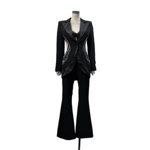 Novedad de verano, chaqueta y pantalones de traje de diamantes de imitación calados únicos para <span class=keywords><strong>mujer</strong></span>, conjunto de 2 piezas a la moda - Product Image 5
