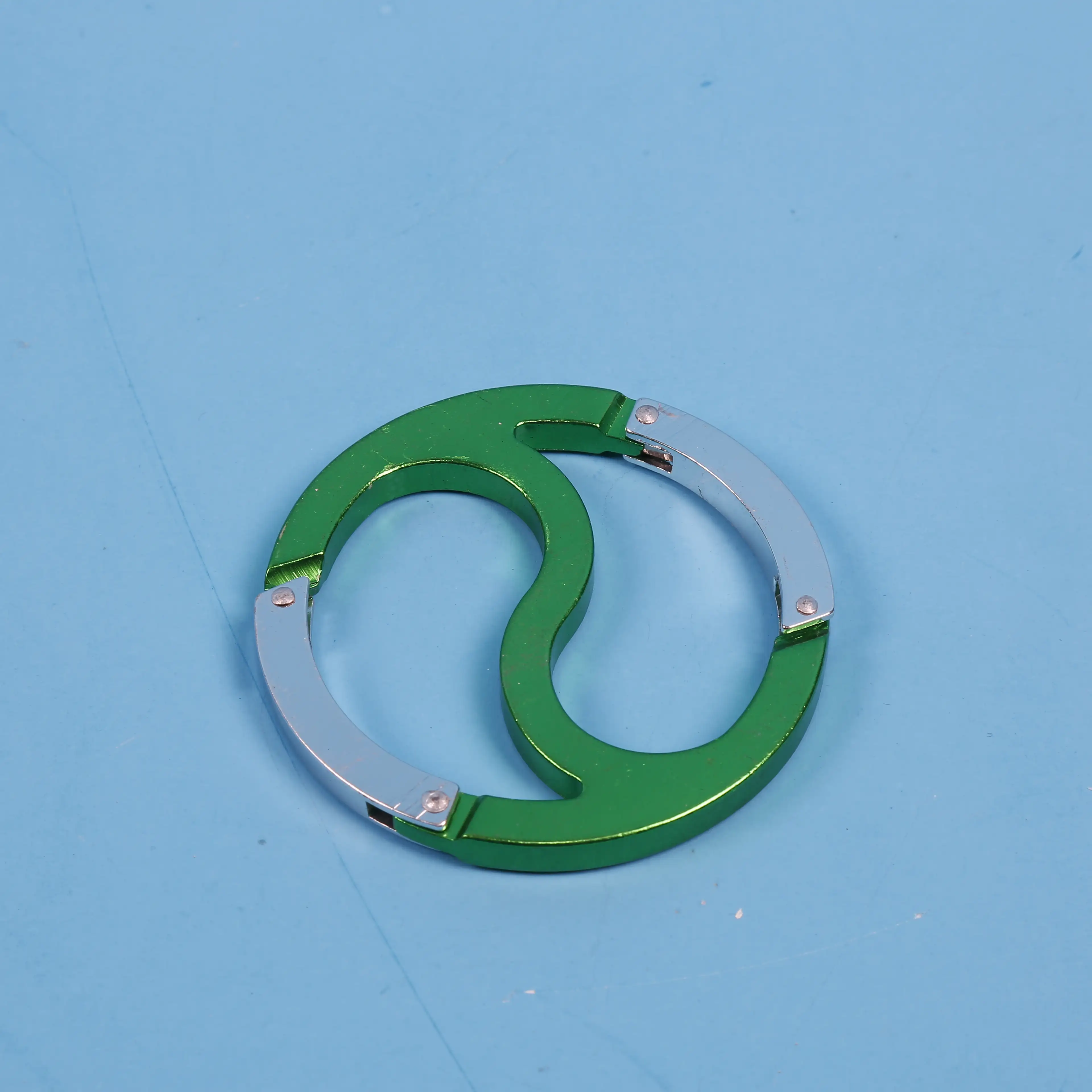 Mousqueton à anneau D en acier de verrouillage, porte-clé personnalisé, 10 pièces, avec crochet pivotant et escalade