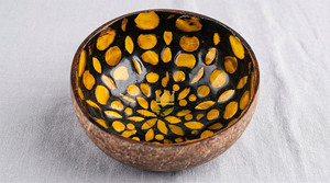 Wholesale Artisanal MOP <b>Coconut</b> <b>Shell</b> Bowls Decorative Lacquer Fruit Bowls Sustainable Kitchenware - Product Image 4