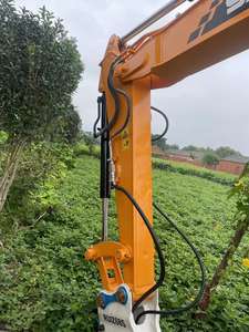 Excavatrice d'occasion SANY SY75C / SANY SY75C d'occasion de taille moyenne, forte puissance, adaptée à divers projets - Product Image 3