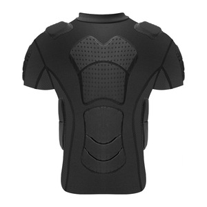 Camiseta Deportiva con Protección Corporal, Acolchado de EVA de Alta Densidad en Hombros, Pecho y Costillas, Transpirable, Compresiva, Personalizable OEM ODM - Product Image 3