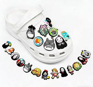 Hebillas de Cadena para Zapatos HY, Accesorios de <span class=keywords><strong>Manga</strong></span> de Hayao Miyazaki, Dijes de PVC Suave al por Mayor de Personajes de Anime de Dibujos Animados para Zapatos de Niños y Zuecos - Product Image 3